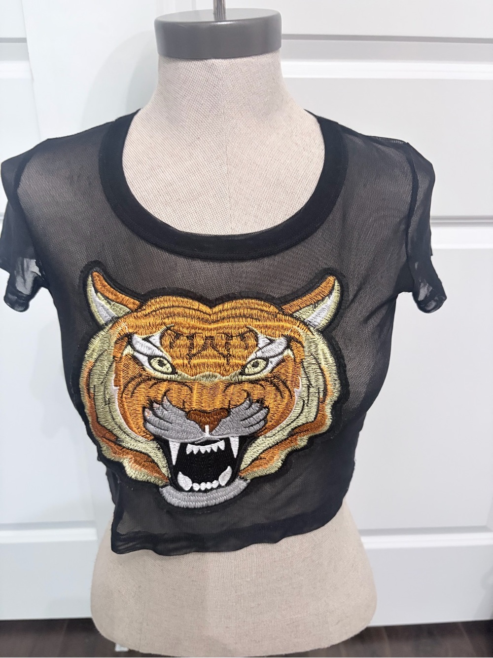 Black Mesh Tiger Appliqué Crop Top